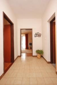 Fotografie z fotogalerie ubytování Apartments by the sea Preko, Ugljan - 8522 v destinaci Poljana