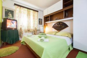 Fotografie z fotogalerie ubytování Apartments with a parking space Makarska - 6814 v destinaci Makarska