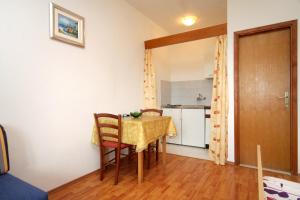 Fotografie z fotogalerie ubytování Apartments with a parking space Mlini, Dubrovnik - 8834 v destinaci Mlini