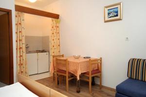 Fotografie z fotogalerie ubytování Apartments with a parking space Mlini, Dubrovnik - 8834 v destinaci Mlini