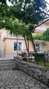 Fotografia z galérie ubytovania Apartments with a parking space Novi Vinodolski - 11127 v Novom Vindolskom + 13 fotografií