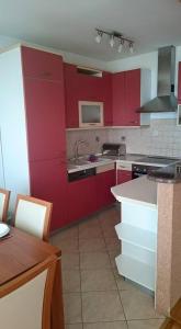 Fotografia z galérie ubytovania Apartments with a parking space Novi Vinodolski - 11127 v Novom Vindolskom