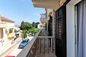 Balkón alebo terasa v ubytovaní Apartments with parking spaces Supetar, Brac - 11278