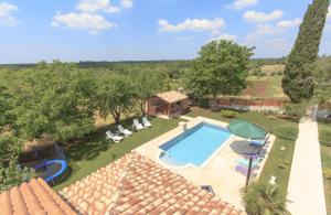 Fotografie z fotogalerie ubytování Holiday house with a swimming pool Orihi, Central Istria - Sredisnja Istra - 11295 v destinaci Barban + 20 fotografií