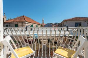 Balkón nebo terasa v ubytování Apartments by the sea Jelsa, Hvar - 11319