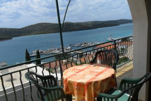 Fotografie z fotogalerie ubytování Apartments by the sea Tisno, Murter - 11289 v destinaci Tisno + 18 fotografií