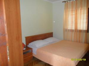Fotografie z fotogalerie ubytování Apartments by the sea Tisno, Murter - 11289 v destinaci Tisno