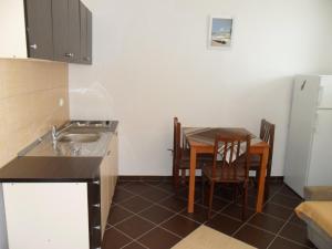 Fotografie z fotogalerie ubytování Apartments by the sea Tisno, Murter - 11289 v destinaci Tisno