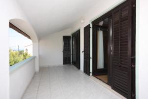 Fotografie z fotogalerie ubytování Apartment Lopar 10402a v destinaci Lopar