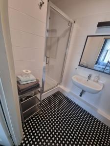 Koupelna v ubytování Apartamenty Duo