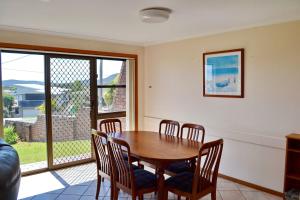 サウス・ウェスト・ロックスにあるSeaview Townhouse 4 -Bring your own linen.のギャラリーの写真