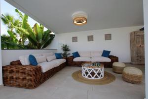A seating area at TESS Villa Le Clos Fleury