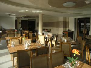 Restaurace v ubytování Livadia Hotel Kyperounta