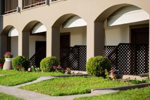 A garden outside Hotel Areti