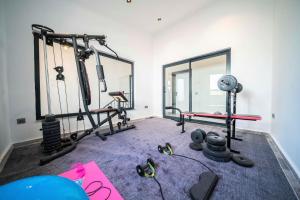 Fitness centrum a/nebo fitness zařízení v ubytování Villa Ocean