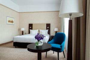 Posteľ alebo postele v izbe v ubytovaní Hotel Polonia Palace + 37 fotografií
