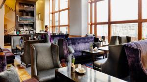 Area tempat duduk di Kilkenny Ormonde Hotel