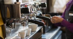 Fasilitas pembuat kopi dan teh di Kilkenny Ormonde Hotel