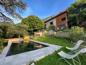 Κήπος έξω από το Chalet de Rozan +20 φωτογραφίες