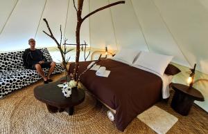 Postel nebo postele na pokoji v ubytování Finca de la Vaca - Glamping