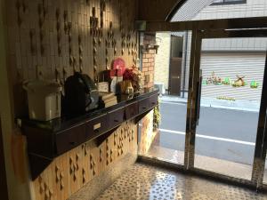 Kuchyň nebo kuchyňský kout v ubytování Asakusa Hotel Fukudaya + 28 fotografií