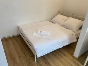 Posteľ alebo postele v izbe v ubytovaní Apartament F21B Deluxe w Bielawie Góry Sowie