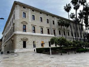 Budova, v ktorej sa apartmán nachádza