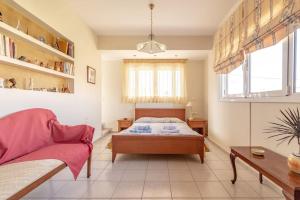 Fotografie z fotogalerie ubytování Spacious Family home near the Beach v destinaci Analipsi