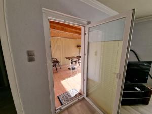 Φωτογραφία από το άλμπουμ του TS1 1-OG Möbilierte Wohnung in Wolfsburgs Zentrum στο Βόλφσμπουργκ +19 φωτογραφίες
