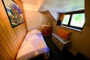 Ένα ή περισσότερα κρεβάτια σε δωμάτιο στο Le Samson +18 φωτογραφίες