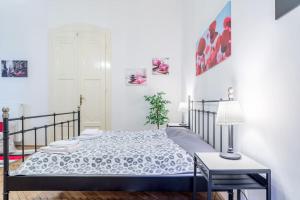 Buda-Best 1072 Budapest, 18 Akácfa utca kép - 2
