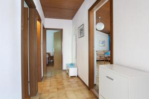 Kuchyň nebo kuchyňský kout v ubytování Apartments by the sea Podgora, Makarska - 11432