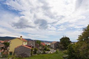 Příroda nedaleko apartmánu