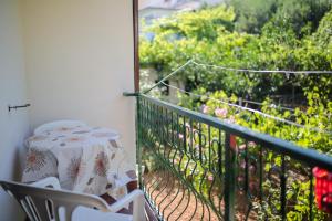 Balkón nebo terasa v ubytování Apartments by the sea Podaca, Makarska - 11588