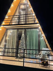 Afbeelding uit fotogalerij van Alagi Cottage at Bazaleti lake in Grigolaantkari