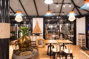 Holiday Style Ao Nang Beach Resort, Krabi的休息区