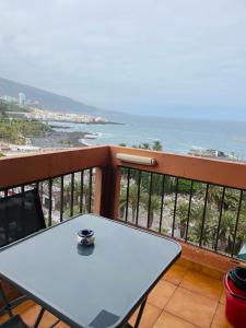Fotografia z galérie ubytovania Magnificent studio with a terrace overlooking the sea! v destinácii Puerto de la Cruz