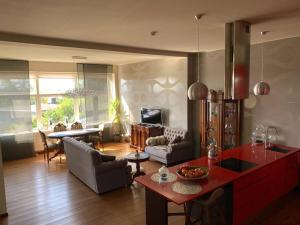 Istumisnurk majutusasutuses Apartment With a Lake View and Sauna