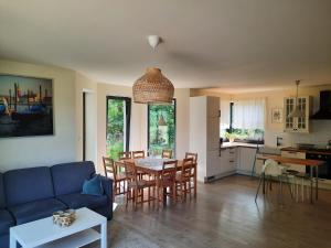 Posezení v ubytování Willa Aleksandria