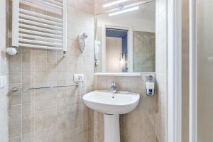 Ванная комната в MARCHE 54 SUITES Via Veneto area - LT