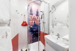 Kúpeľňa v ubytovaní Revelton Studios Prague