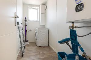 Fotografia z galérie ubytovania Chalet pour 6 dans une résidence avec piscine v destinácii Brétignolles-sur-Mer
