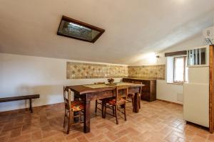 Kuchyň nebo kuchyňský kout v ubytování Casa Garoselli