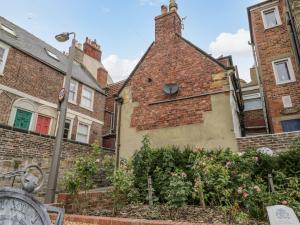 Budova, kde se prázdninový dům nachází