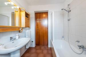 A bathroom at La Casa Di Laura