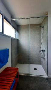 Kúpeľňa v ubytovaní Piso céntrico, amplio, luminoso y familiar, con garaje según disponibilidad
