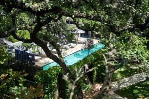 Bazén v ubytování Hotel Saint Cecilia nebo v jeho okolí