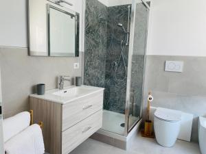 Koupelna v ubytování B&B S'arciaredda + 15 fotografií