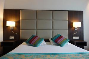 Postel nebo postele na pokoji v ubytování Hotel Middelburg