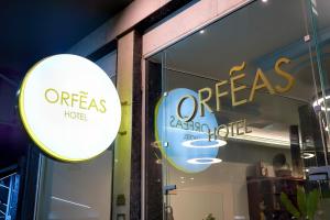Sertifikat, nagrada, logo ili drugi dokument prikazan u objektu Hotel Orfeas